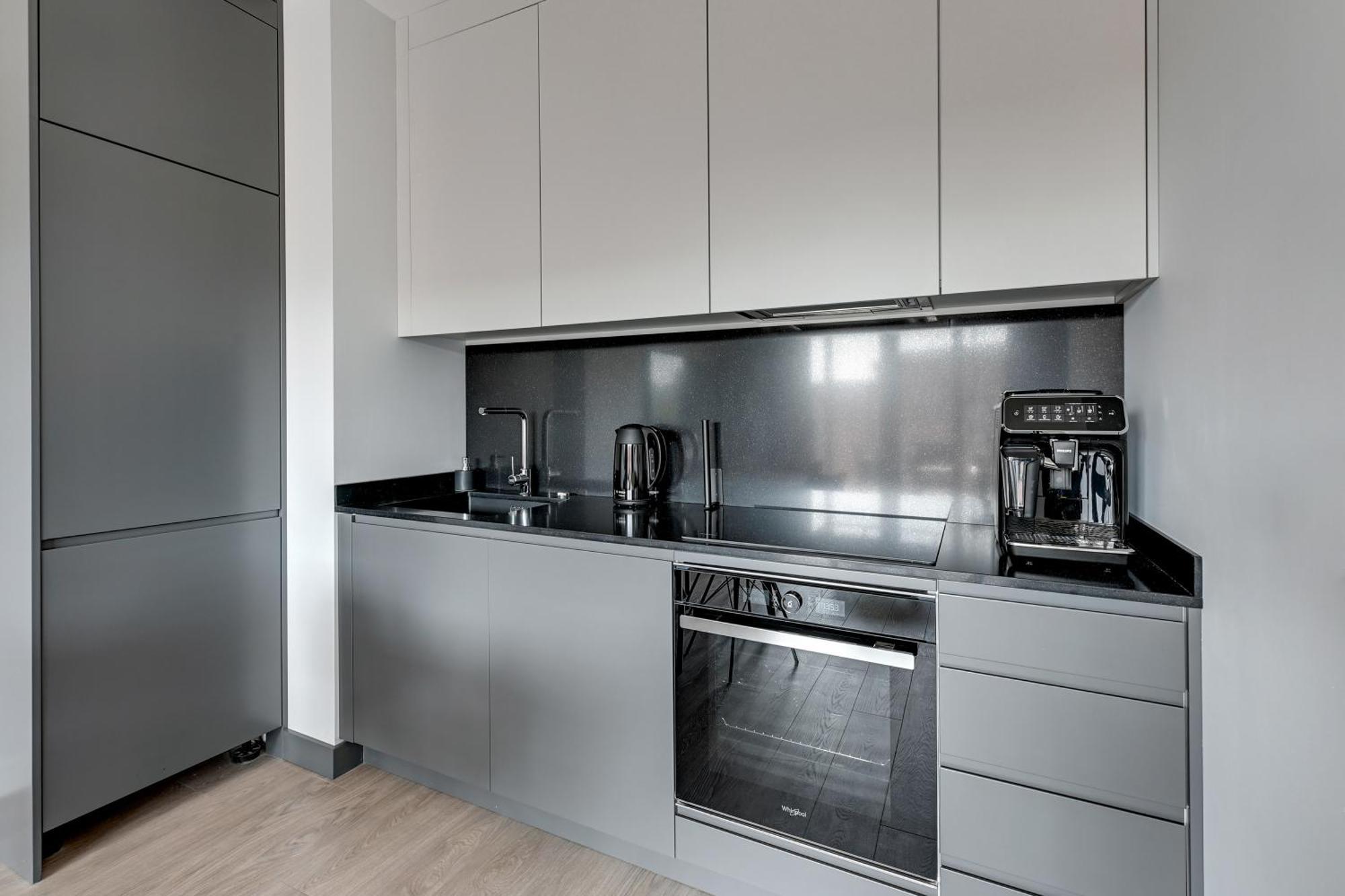 Scala City Center Apartments & Studios By Lion Apartments Danzica Esterno foto