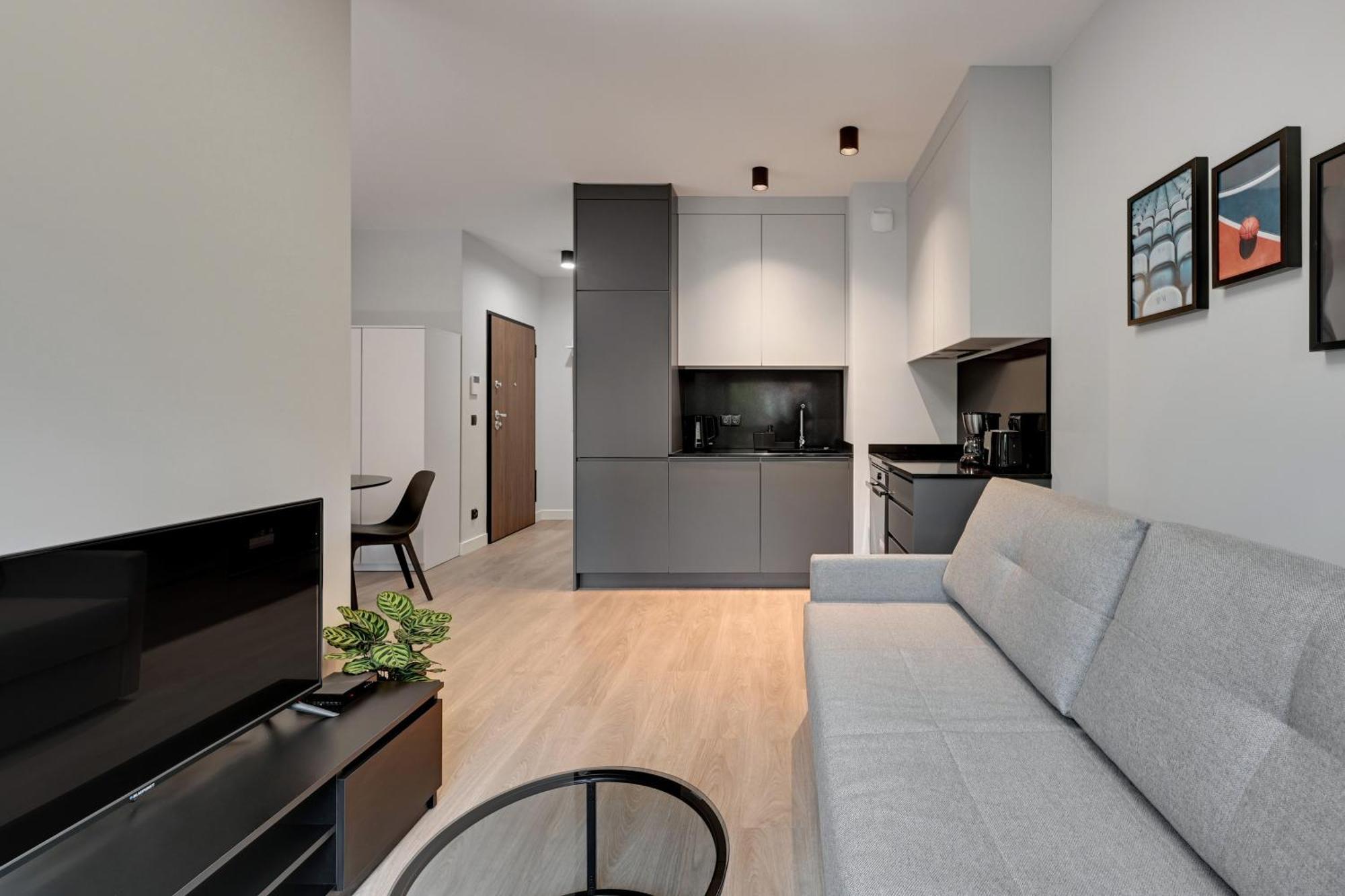 Scala City Center Apartments & Studios By Lion Apartments Danzica Esterno foto