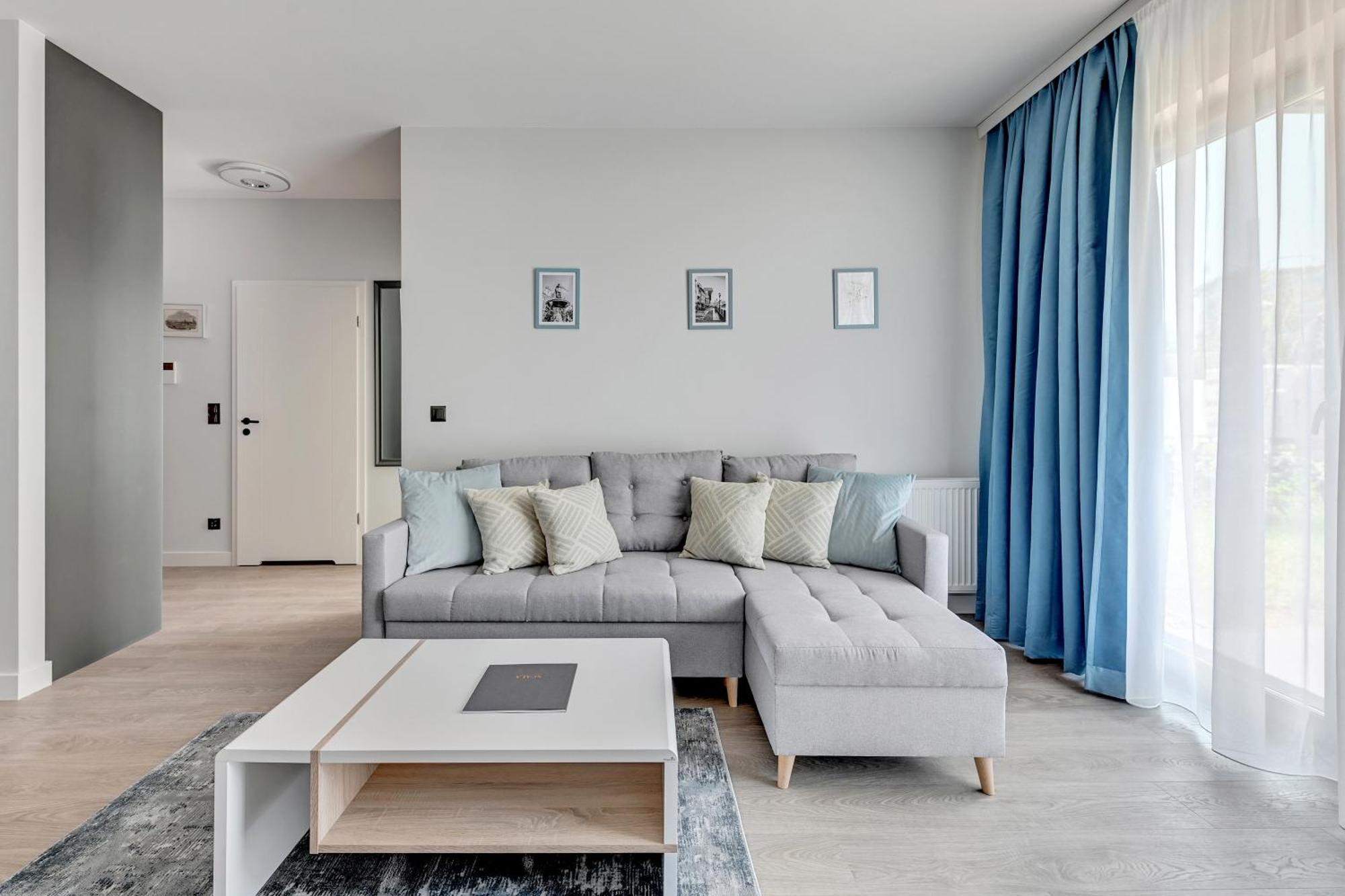 Scala City Center Apartments & Studios By Lion Apartments Danzica Esterno foto